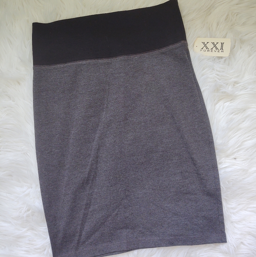 2/$10 | Forever 21 | Skirt | Size M